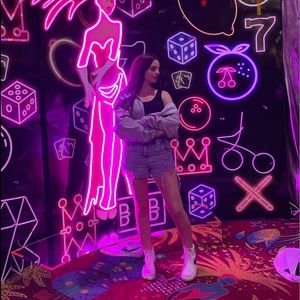 Meet your Posher, Lily